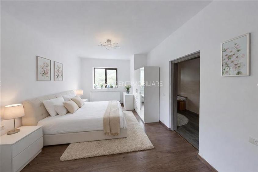 FILM &3D!  Resedinta de exceptie, in pretiosul areal Bunloc, Brasov - 4