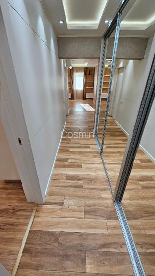 De vanzare apartament 4 camere, Inel 2 - 14