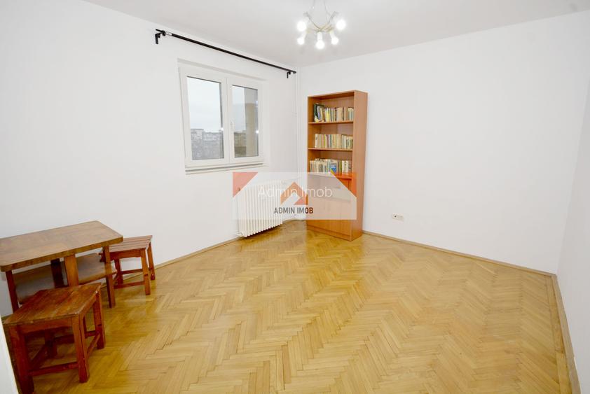 2 cam, Metrou Favorit, spatios si luminos Et 7/10, ANVELOPAT, 61 mp - 7