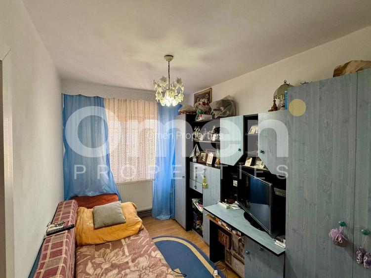 Apartament 3 camere de vânzare | zona Vasile Alecsandri | etaj 4 | - 2