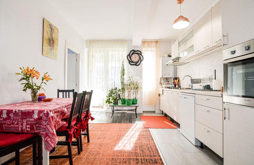 Apartament cu 2 dormitoare si loc de parcare in Floresti, zona Terra - 5