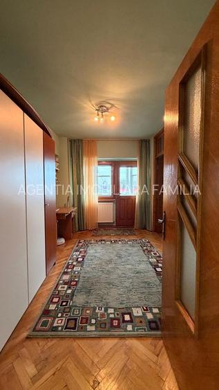 De vanzare apartament cu 4 cam dec. in Galati, piata Centrala, etaj5/7 - 7