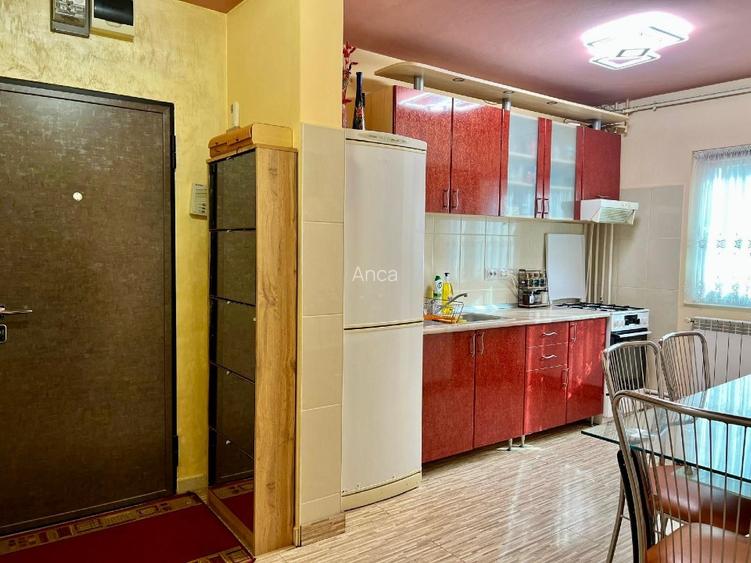 Proprietar vand apartament cu 3 camere cu centrala+ baxa, in zona Girocului - 4