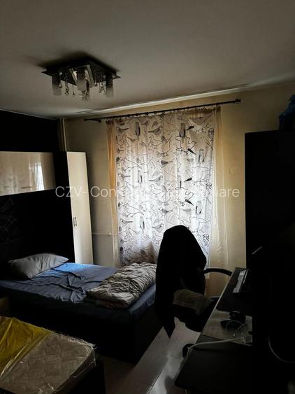 Apartament cu 3 camere , str. Bozieni - 10