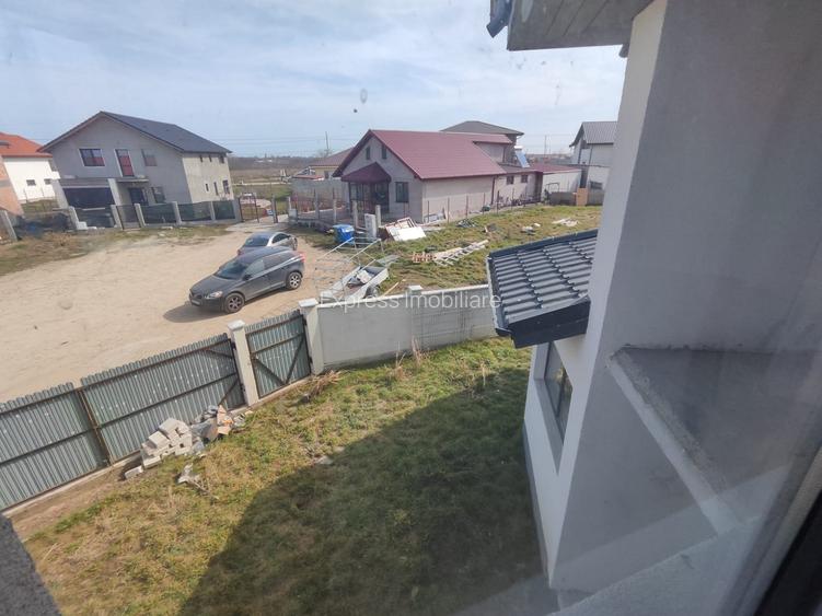 Casă spațioasă în Agigea, județul Constanța - 4