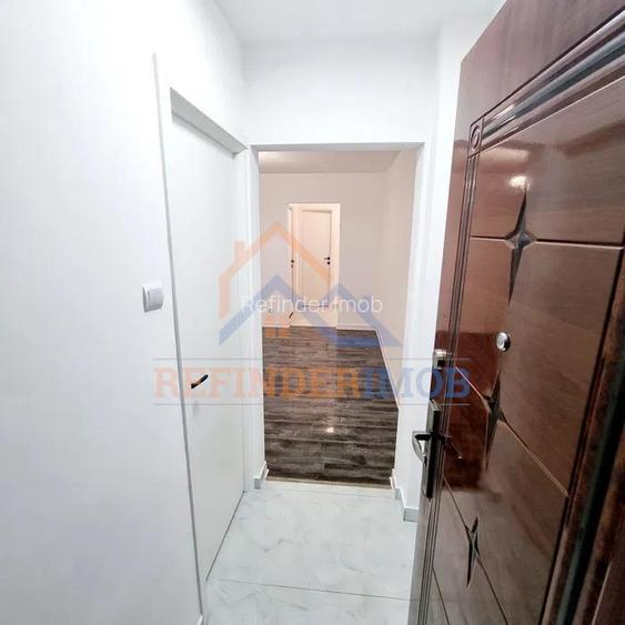 2 camere renovat complet Piata Resita - 4