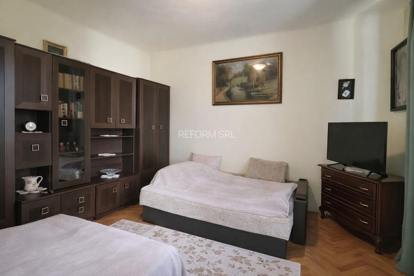 De vânzare 2 apartamente în zonă ultracentrală - 6