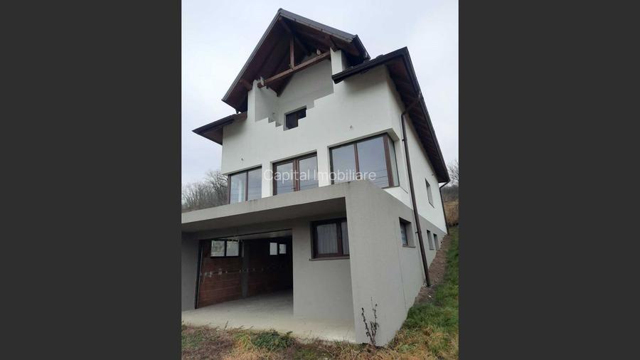 House/Villa for sale, 7 Rooms, 250 sqm, 1553 sqm, Giurgiu, România - 2