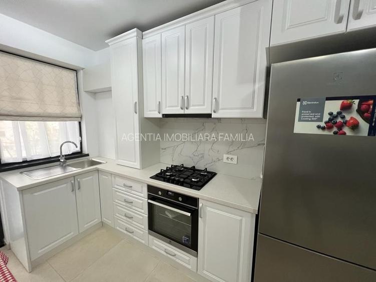 Inchiriem studio in Micro 17 , etaj 2 bloc ROKA, parcare privata, - 6