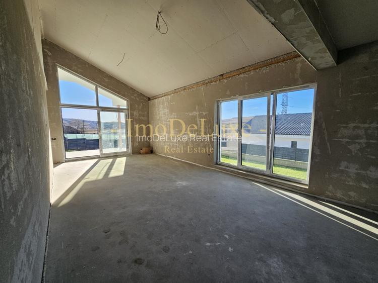 Casa individuala 1 nivel, teren 900 mp, 107 mp utili, 4 cam, com. Jucu - 12