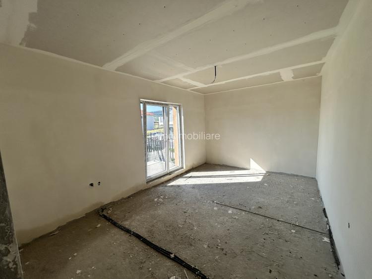 Casa cu garaj 149mp utili si 400mp teren in Chinteni cu CF - 16