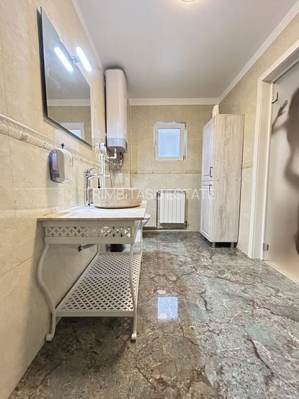 Pensiune Casa Eva Statiunea 2 Mai - 12 camere - teren 600 mp - 14