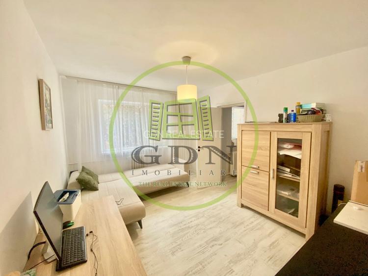 Apart. 2 camere,semidecomandat, et 1, mobilat, utilat, str. Galileo Galilei - 2