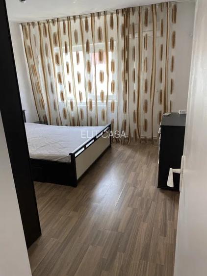 Apartament cu 3 camere decomandat, etajul 3/4,  zona Frumoasa - 2