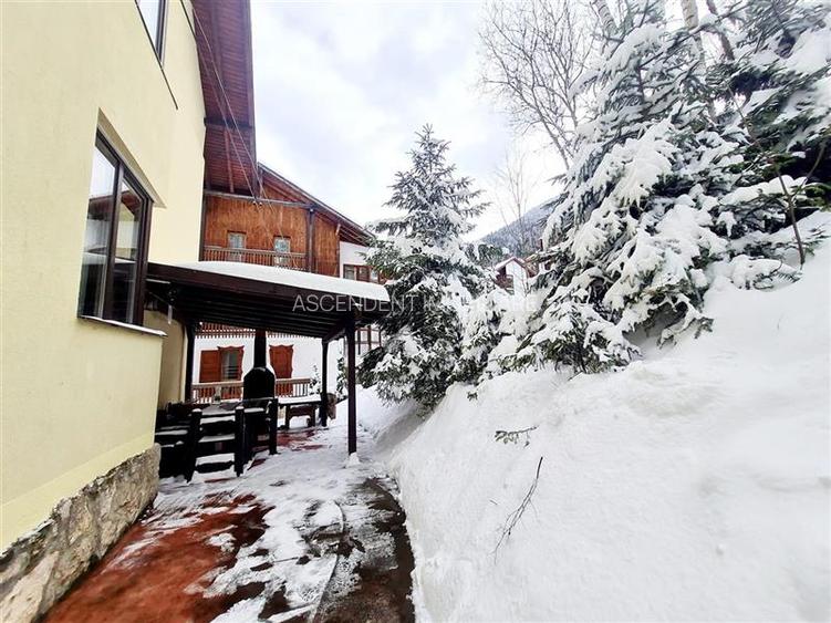 Refugiu in ambientul special al statiunii Poiana Brasov, etaj 1, cu 2 bai, teras - 19