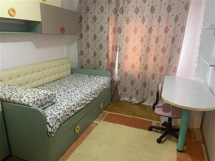 Apartament 3 camere , zona strada Longinescu , 67 mp , decomandat , mobilat - 13