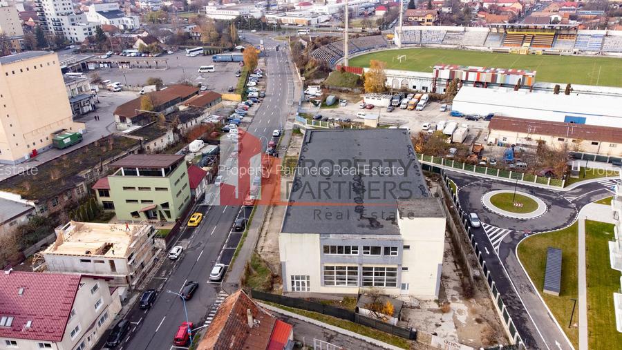 Clădire pentru dezvoltare multifuncțională  Brasov Strada Mihai Viteazu - 11