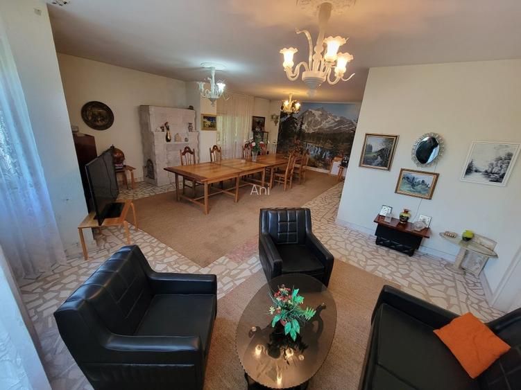 Casa de vanzare - Parter + Etj1 + Etj2 - 4