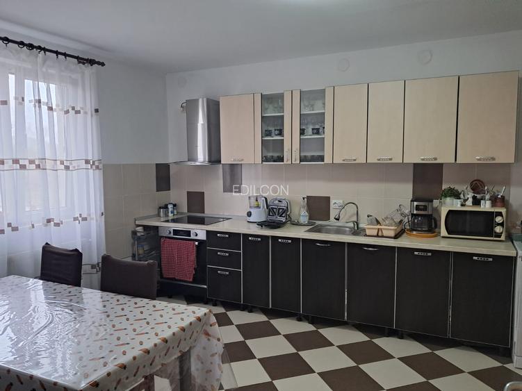 Casa tip duplex in Selimbar - 6