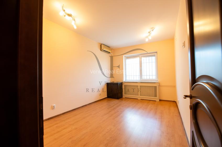 Vila EXCLUSIVISTA PREMIUM 22 camere 8bai lift piscina sauna panouri fotovoltaice - 26