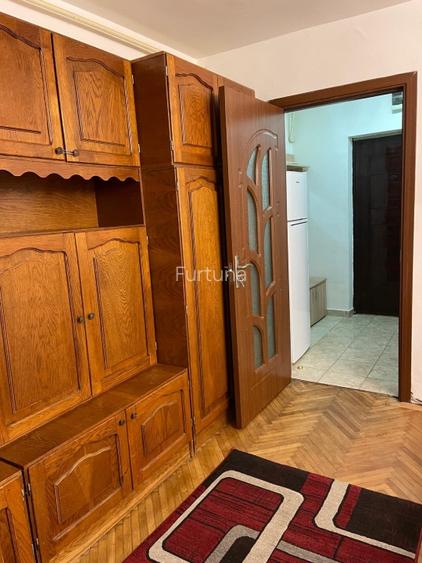 Inchiriez garsoniera - 10