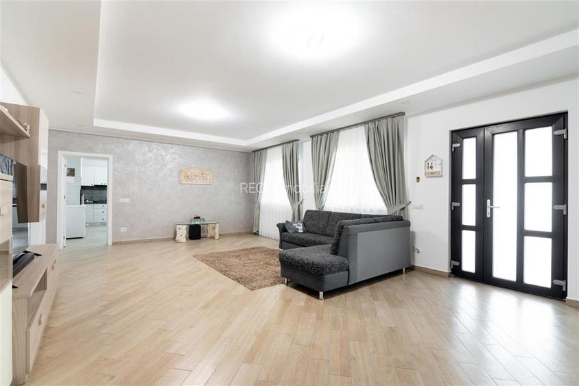 RECO, Casa la cheie in Osorhei, Bihor - 13