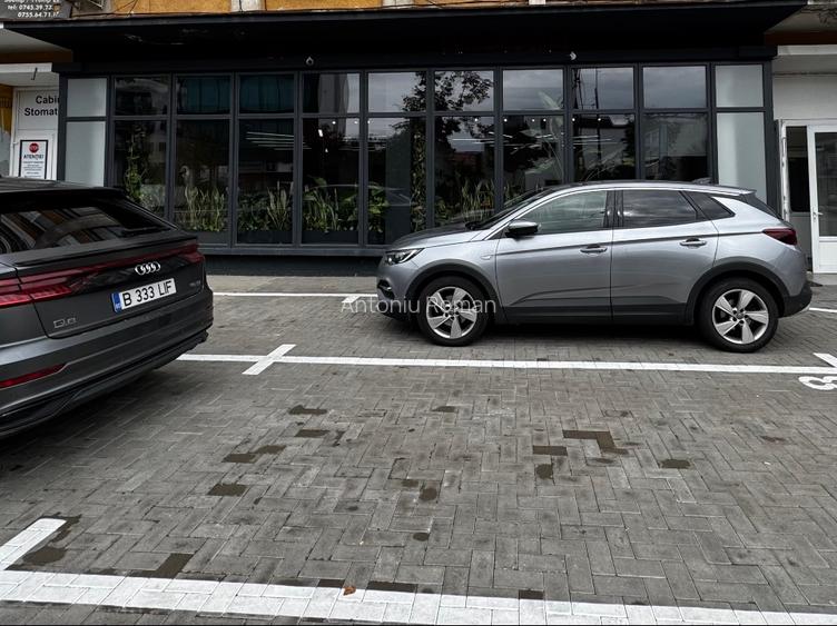 Spatiu comercial + locuri parcare - 12