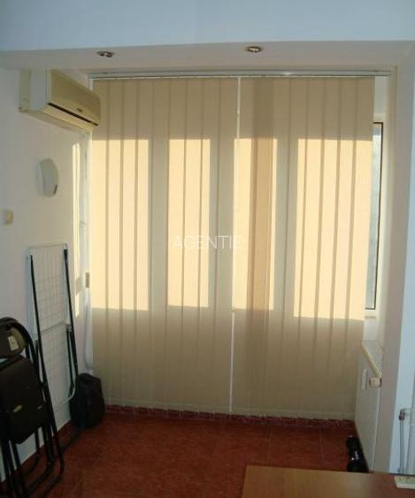 Dristor metrou in fata blocului - 3