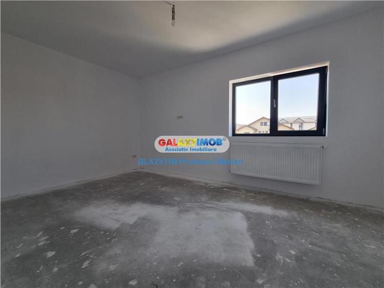 Vanzare casa de tip Duplex cu 370 mp de teren situat la Str Margelelor