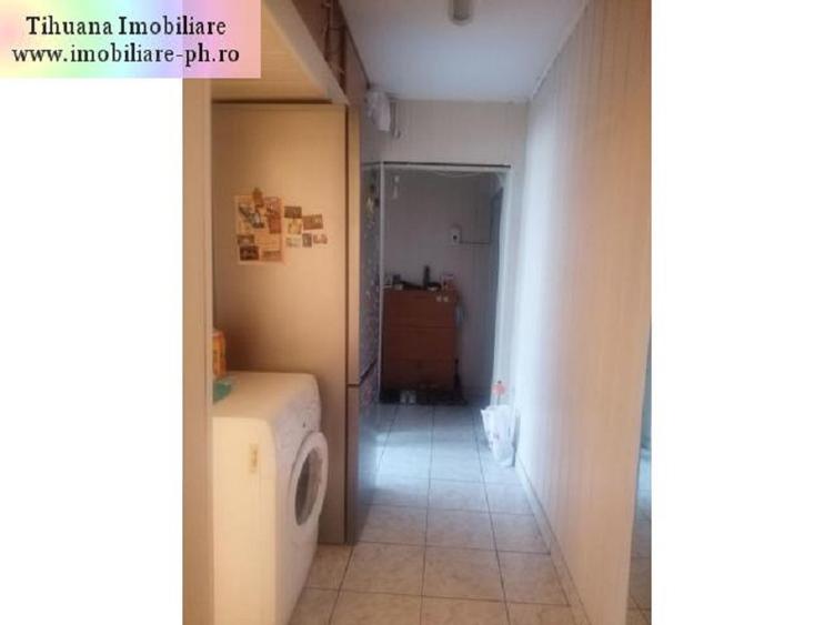 Apartament 3 camere de vanzare : Vest-(Aleea Stanisoarei), etajul 2,