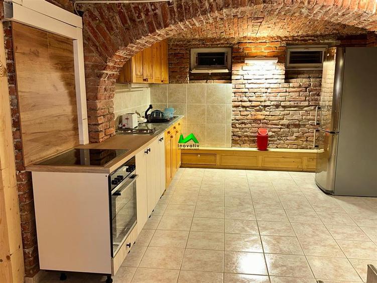 Casa de inchiriat muncitori curte Sibiu Turnisor