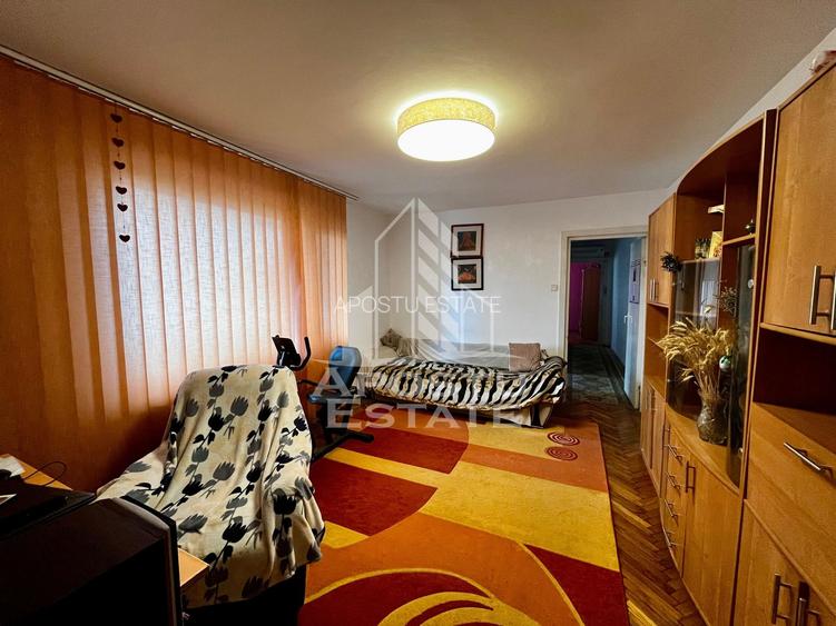 Apartament 3 camere de vanzare, zona Ghe.Lazar,Timisoara, jud.Timis - 2