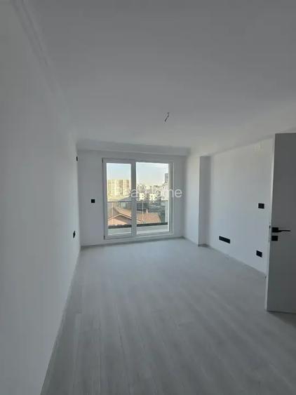 3 camere | finalizat | mutare rapida | lift Shindler | metrou - 12