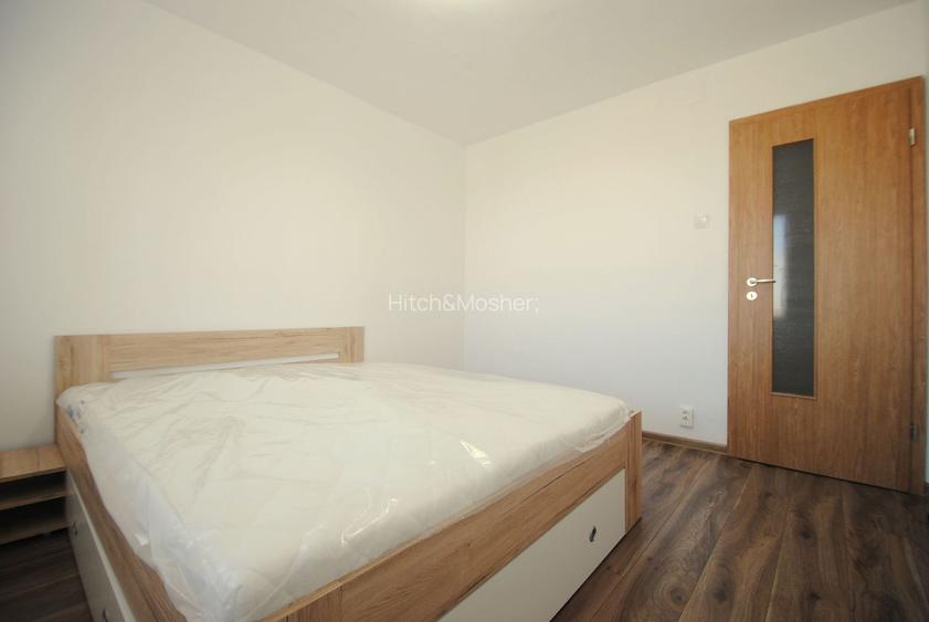 De vanzare apartament cu 3 camere- zona Circumvalatiunii-comision 0 - 5