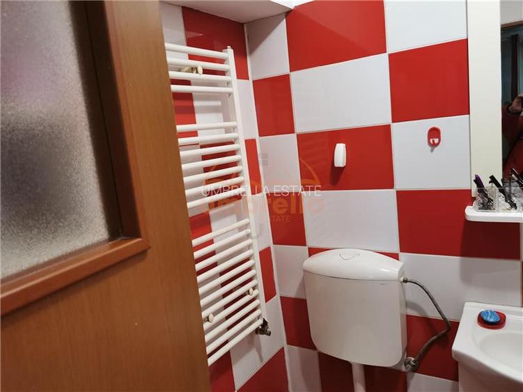 De vanzare apartament 3 camere, demisol str. Emil Racovita ! - 6