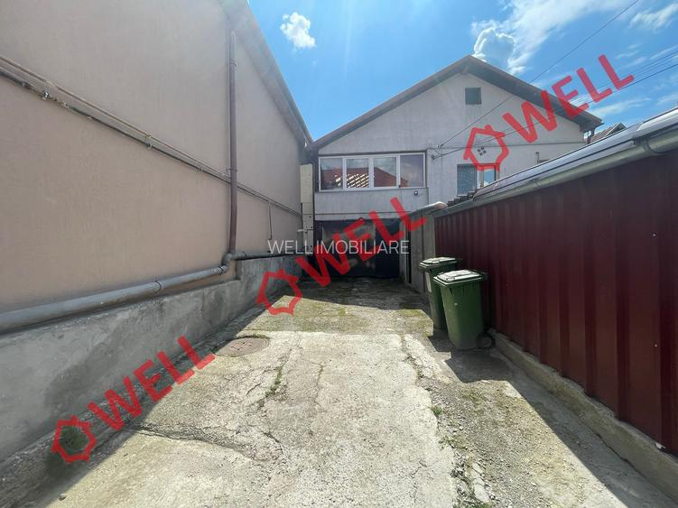 Casă de vânzare în Sfântu Gheorghe, pe strada 1 Mai - 3