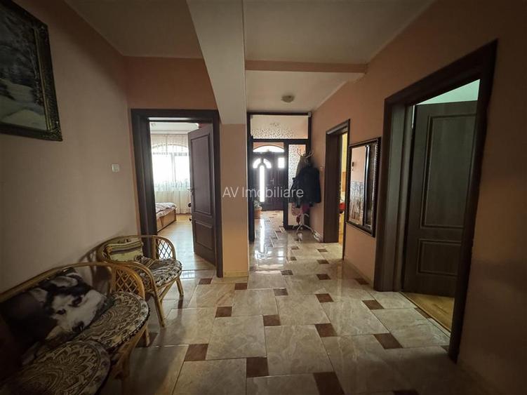 VANZARE VILA INDIVIDUALA MOBILATA UTILATA - Ciorogârla | AFACERE AZIL -GRAD - 18