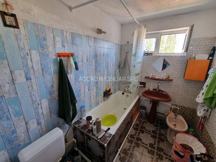 Tomis 2-apartament 4 camere decomandat 100 mp cu garaj - 10