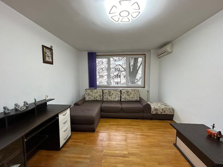 1 Decembrie 3 Camere Etaj 1 Centrala Proprie Instalatii Schimbate 12 Min Metrou - 2