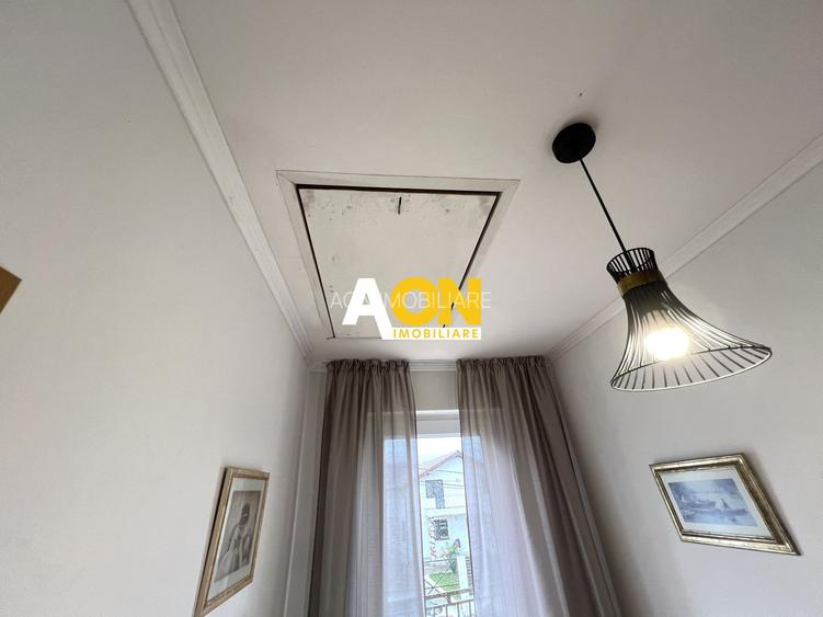 Casa de vanzare - 5 Camere, 2 Bai,  Garaj, 941 mp Teren - 23