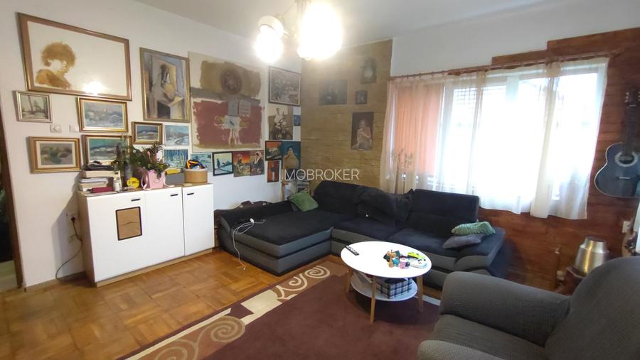 Vand apartament 3 camere in vila, cartierul Dambul Rotund - 3