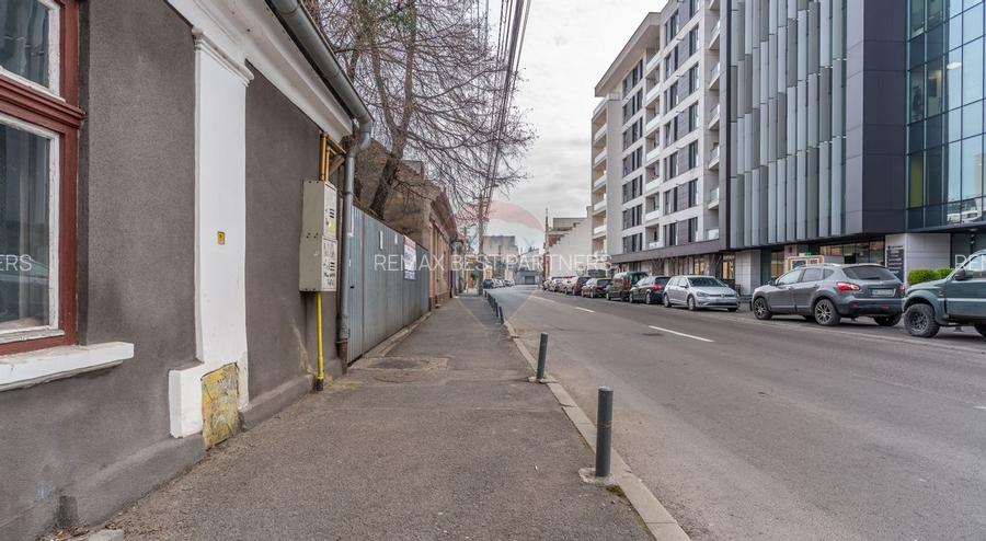 Teren de vanzare in zona Centrala - 11