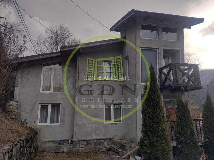 Casa de vanzare 6 camere, 4 dormitoare, 2 bai, localitatea Azuga - 2