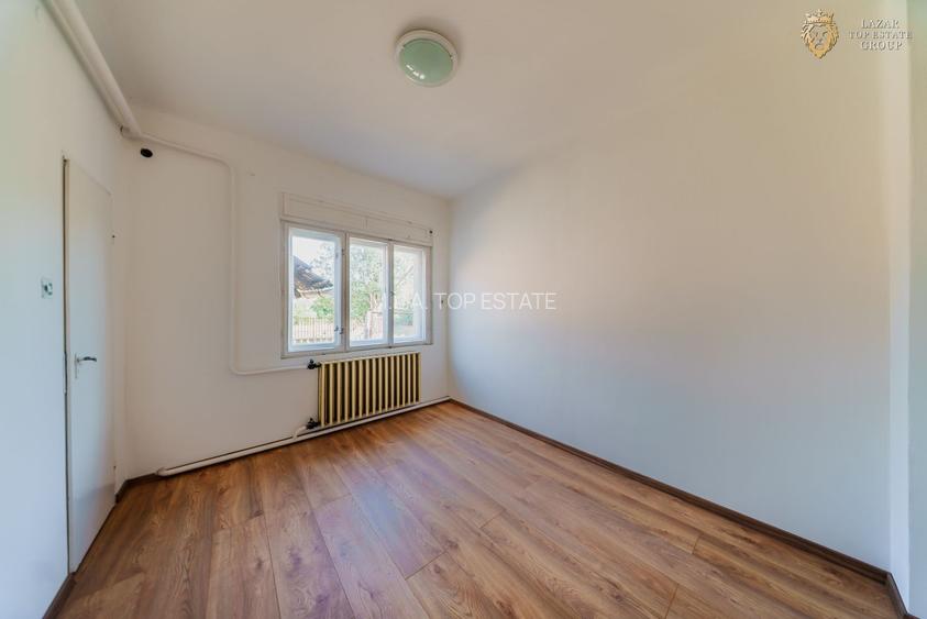 Casa 4 camere de Vanzare - 3