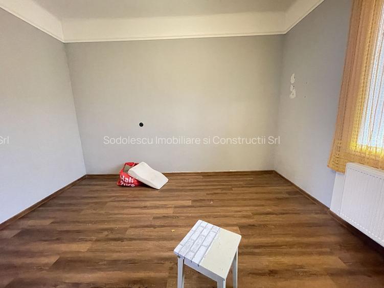 Casa de vanzare cu teren 572 mp si front generos 21 ml - 15