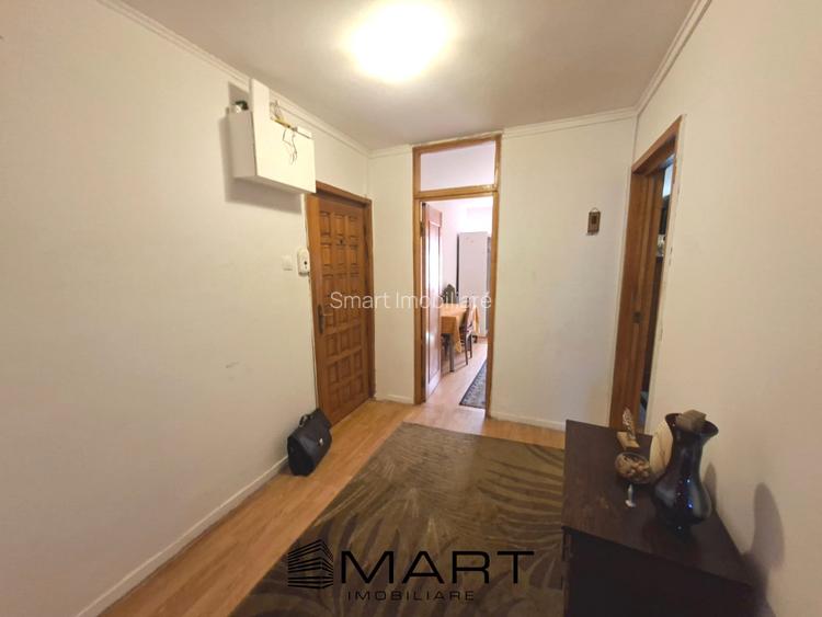 Apartament 3 camere decomandate zona Scoala de Inot - 7