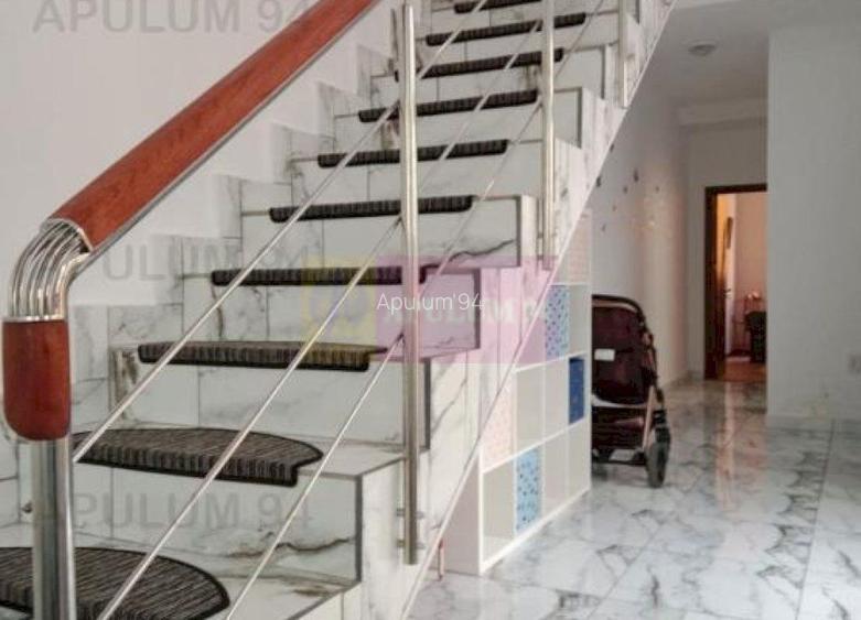 Vila P+1 sector 3, zona Mall Vitan | Locuinta sau firma - 5