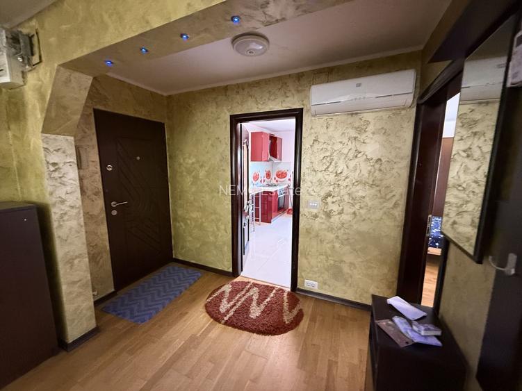 Apartament 3 camere | 100 mp | Zona Centrală | Etaj 1 | 450 €/lună - 2