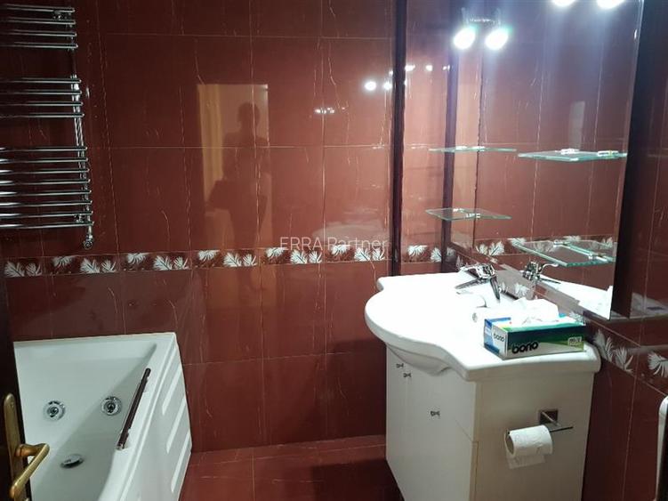 Inchiriere vila office - 13