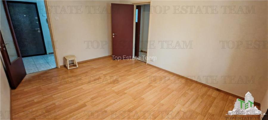 Apartament 2 camere, stradal, langa metrou RAUL DOAMNEI , centrala proprie, inst - 2